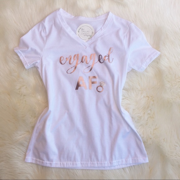 Engaged AF V-Neck Top - Picture 1 of 3